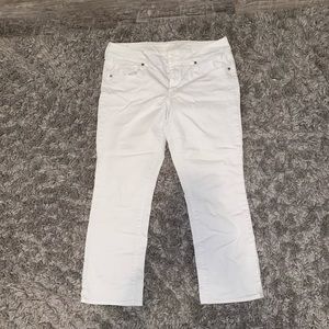 AE white crop jeans
